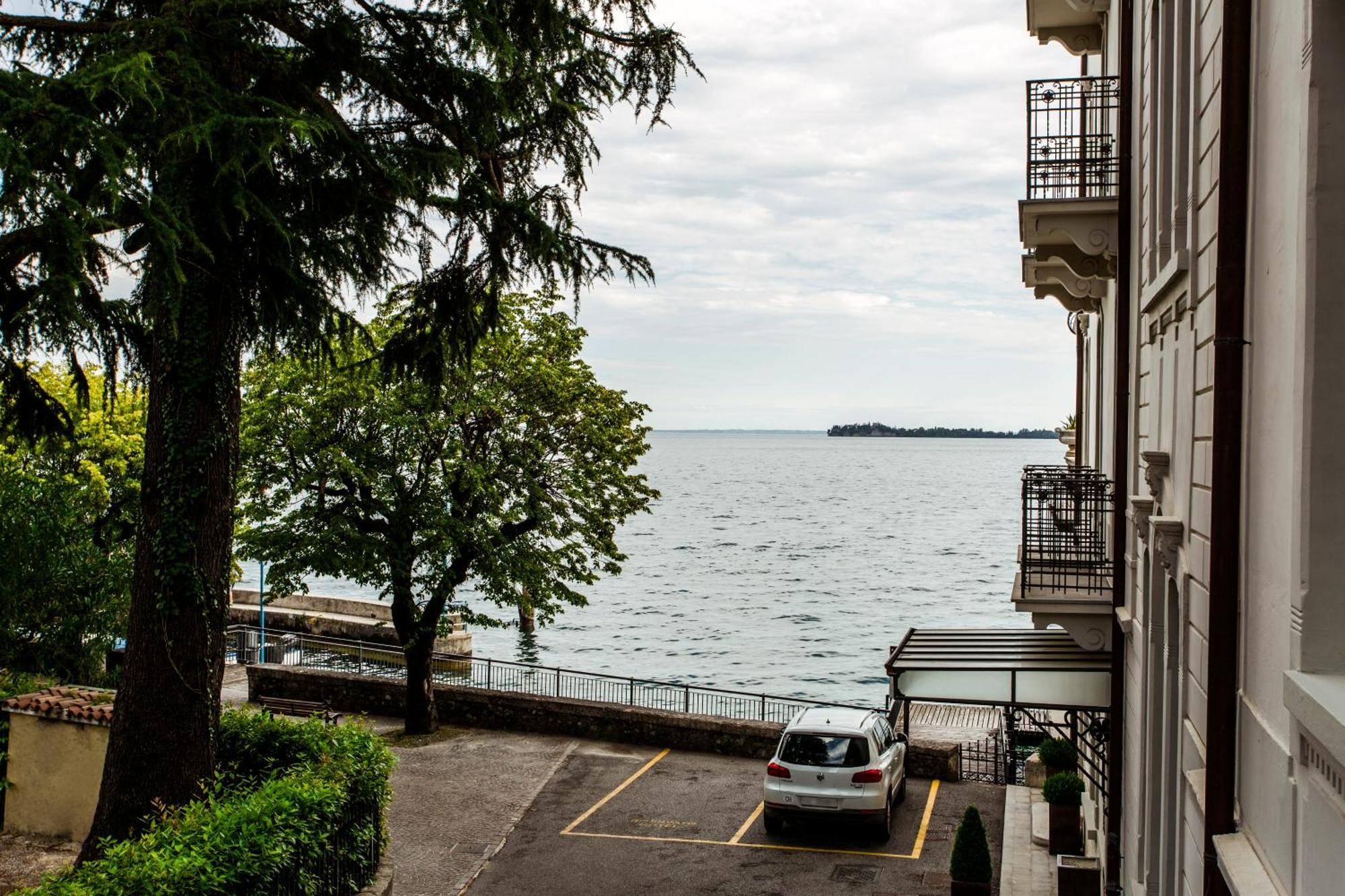 Bella Riva Hotel Gardone Riviera
